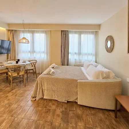 Ciencias Q Apartment *