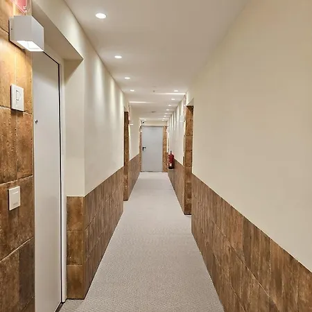 Apartment Ciencias Q *